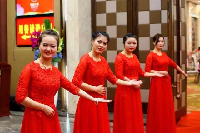 綠聯(lián)2018年會盛典禮儀小姐